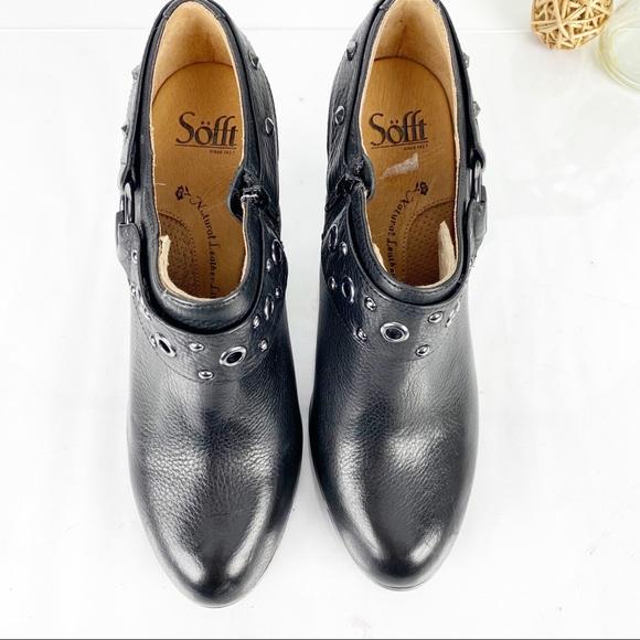 Sundance Sofft Heel Ankle Boot in Black Leather - Picture 4 of 12